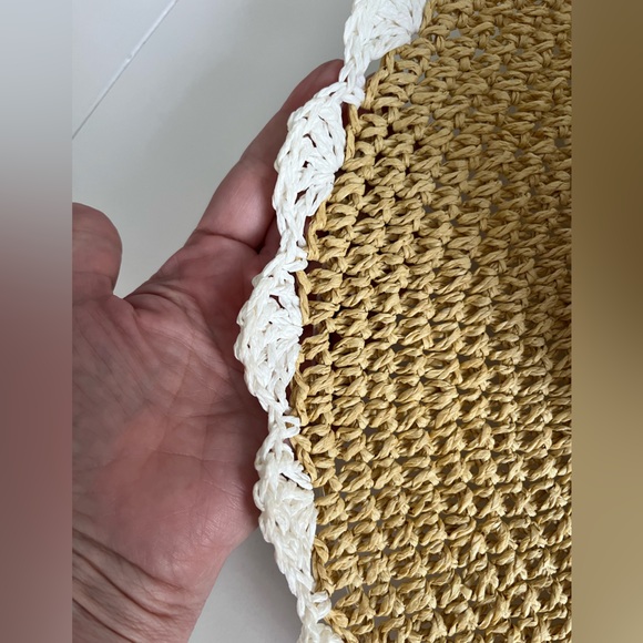 VINEYARD VINES | white scallop edge | Floppy Hat - Picture 3 of 12